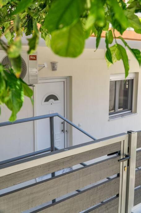 Ferienwohnung Artemissia New Well Sided Modish House Kíssamos Exterior foto